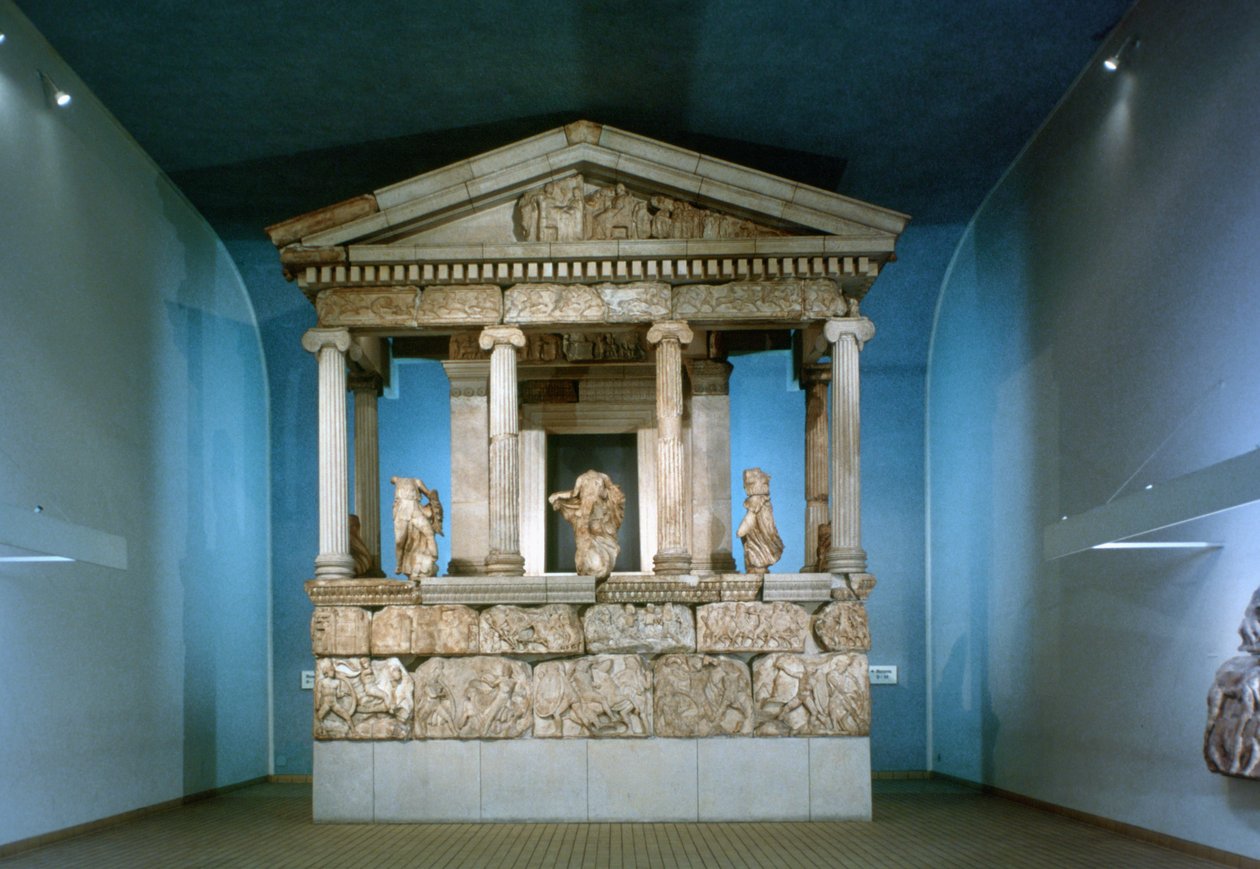 Monument des Néréides, Lykien, 390-380 av. J.-C. - Unbekannt