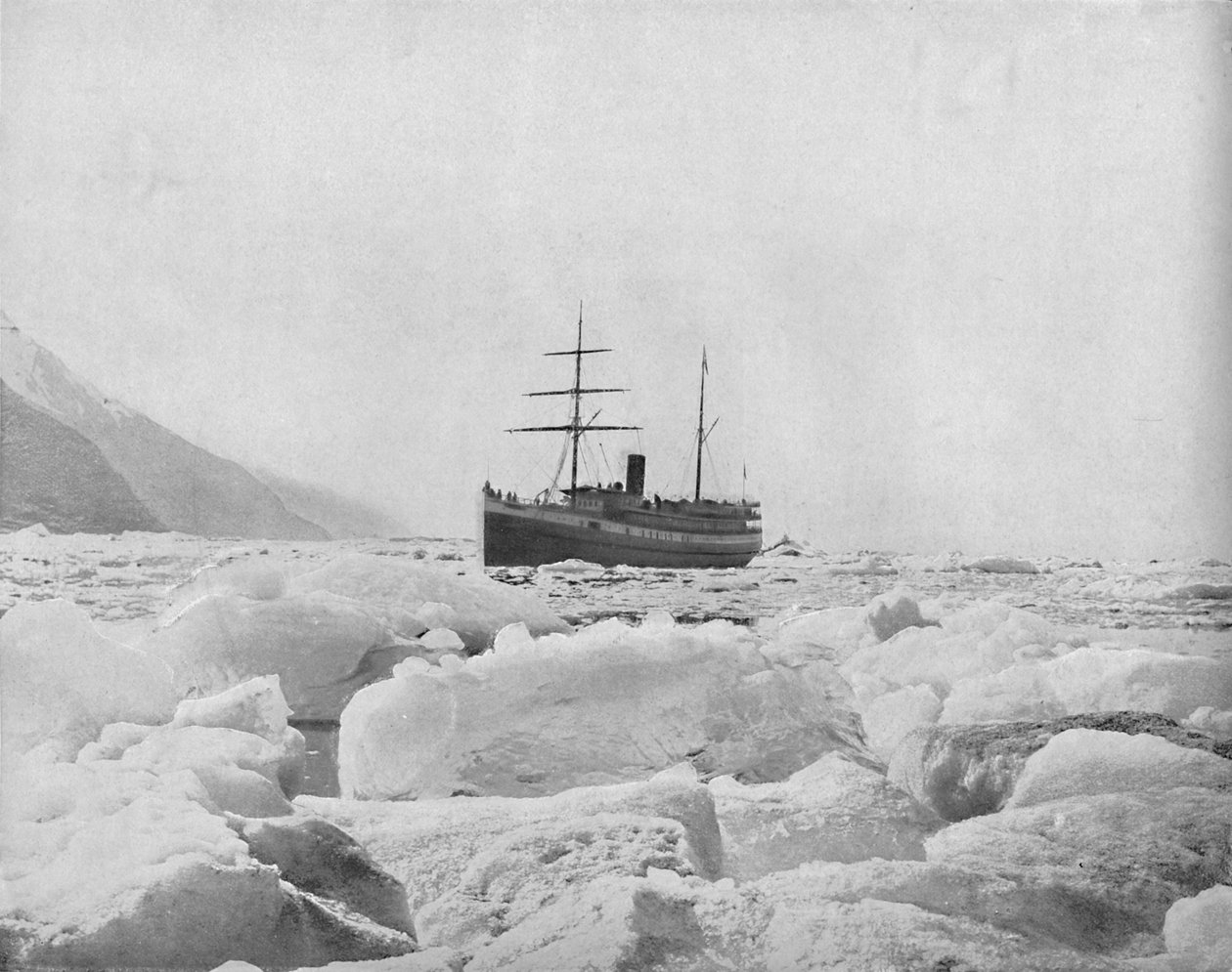 Vapeur Reine, Glacier Bay, Alaska, vers 1897 - Unbekannt