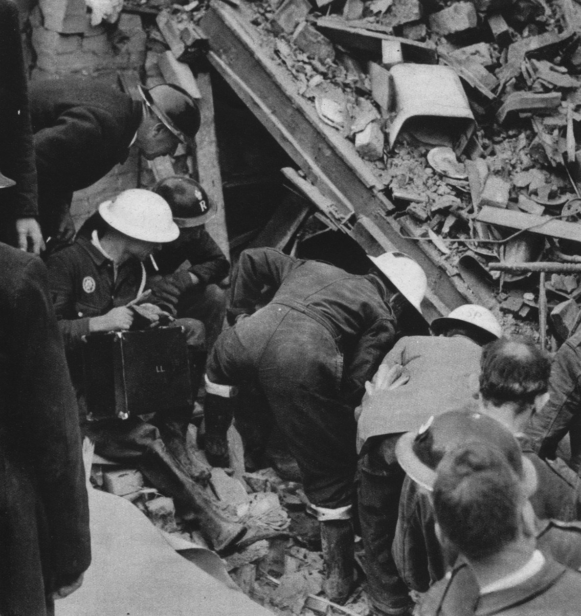 La recherche continue, 1941-1942 - Unbekannt