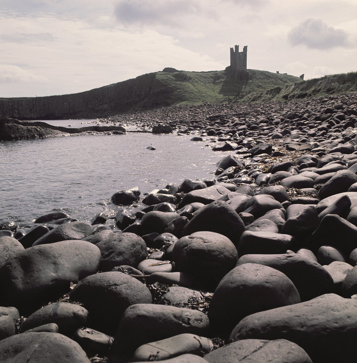 Vue du Château de Dunstanburgh, Northumberland - Unbekannt Unbekannt