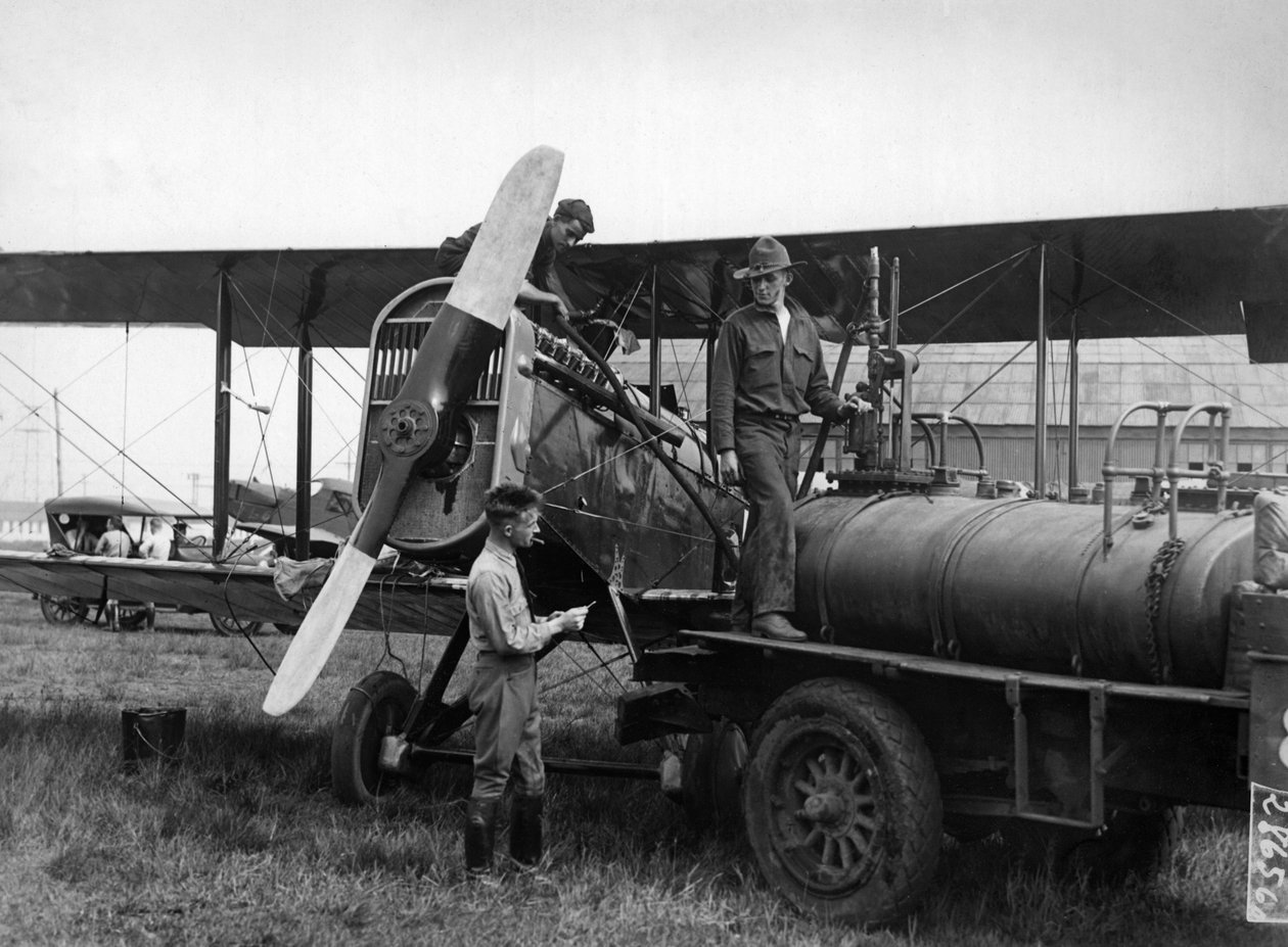 Mitchel Field (Long Island), USA, 15 juillet - William M. Timlin