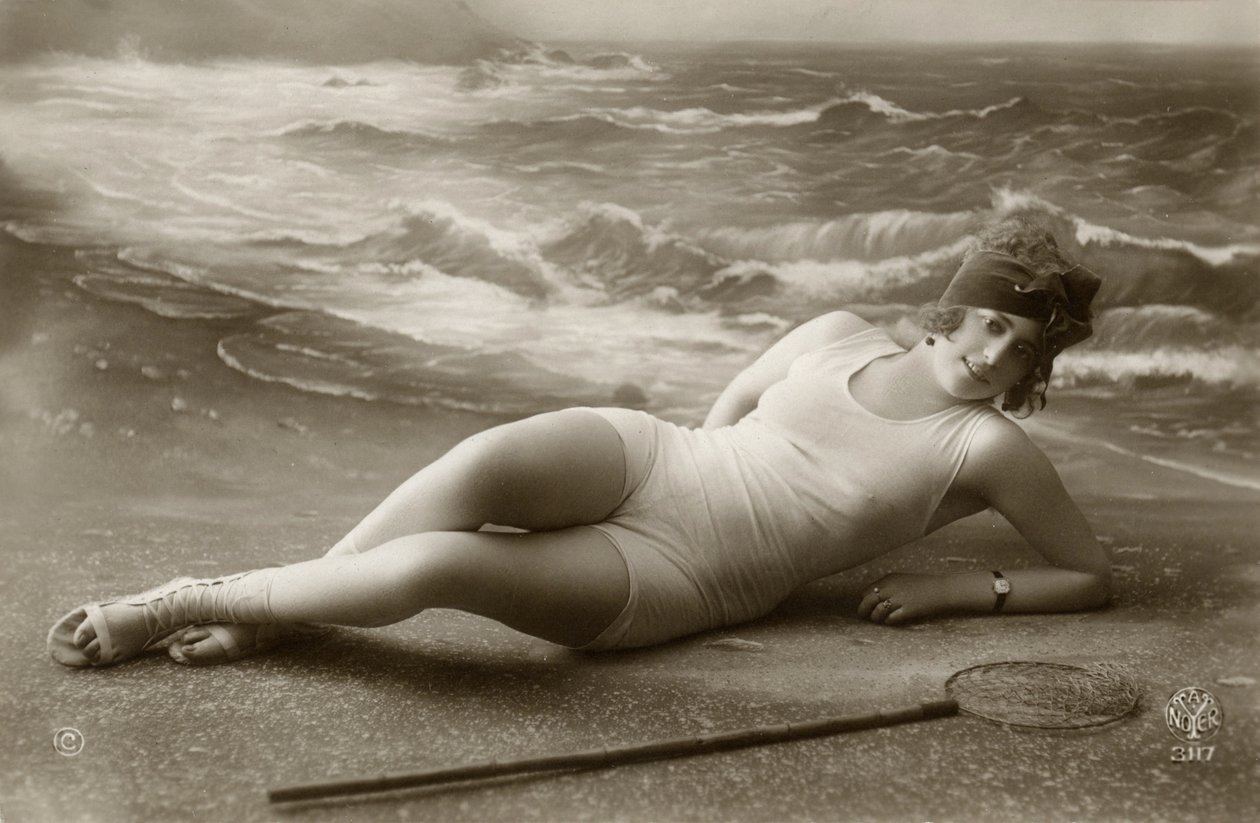 Femme en maillot de bain, début des années 1900 - Alec Hunter
