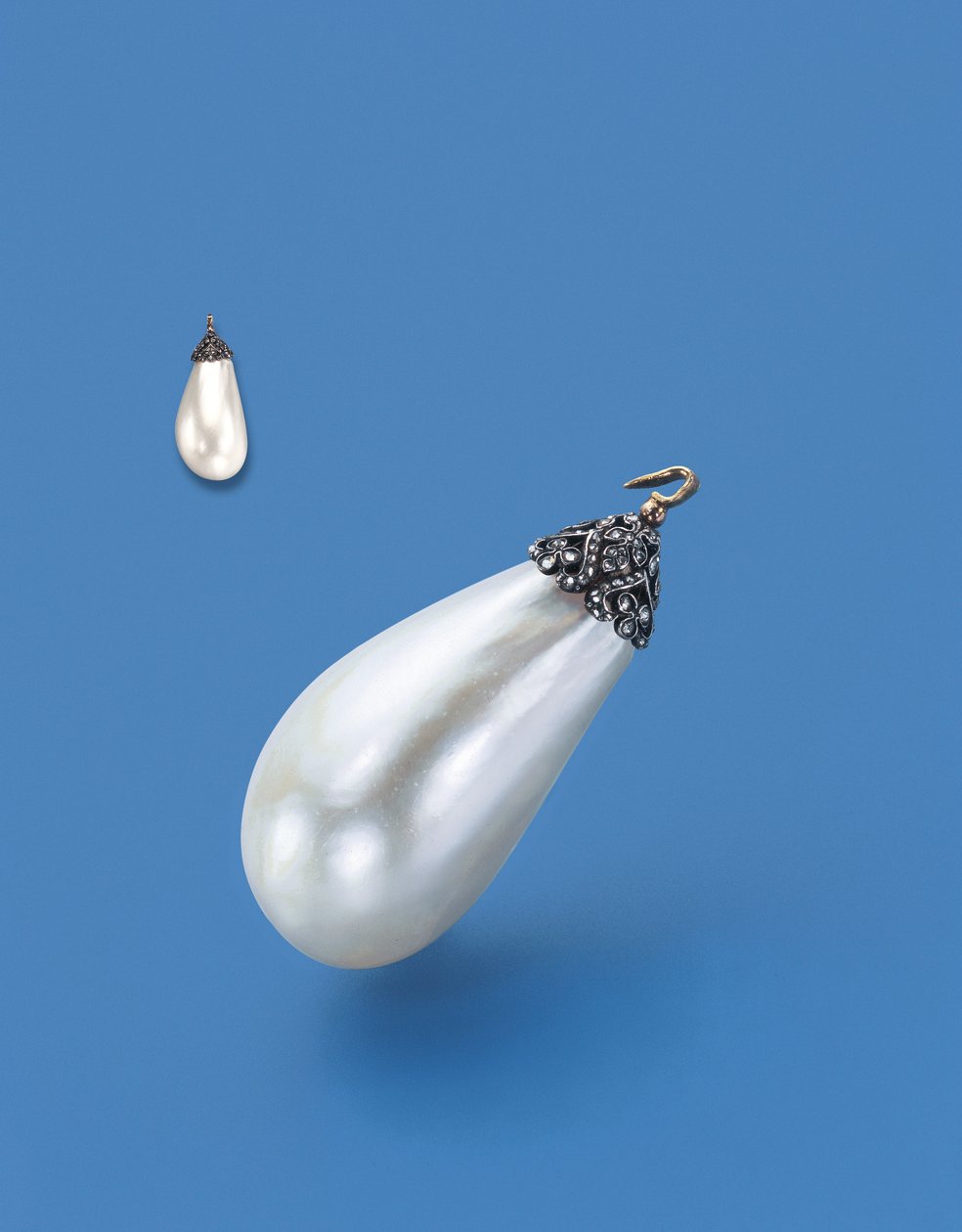 Pendentif en perles anciennes - Unknown artist