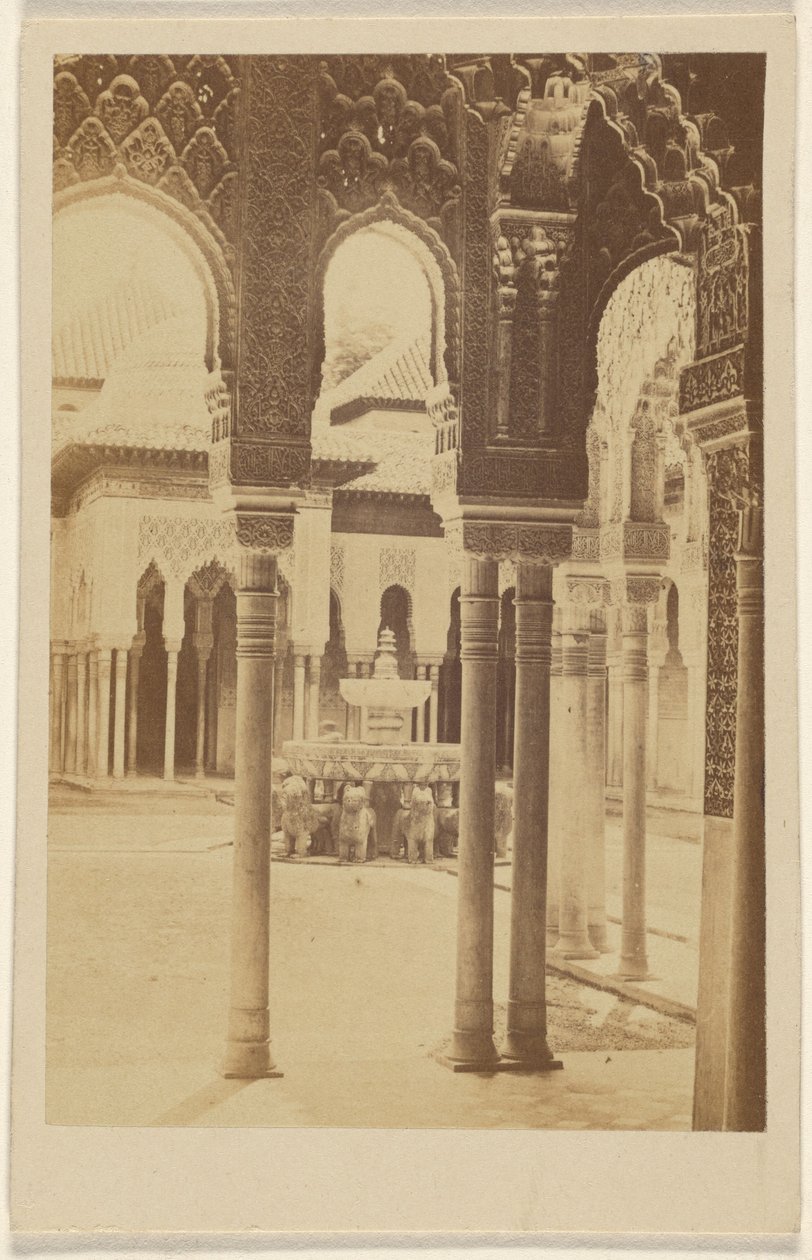 [Vue intérieure des colonnes, l