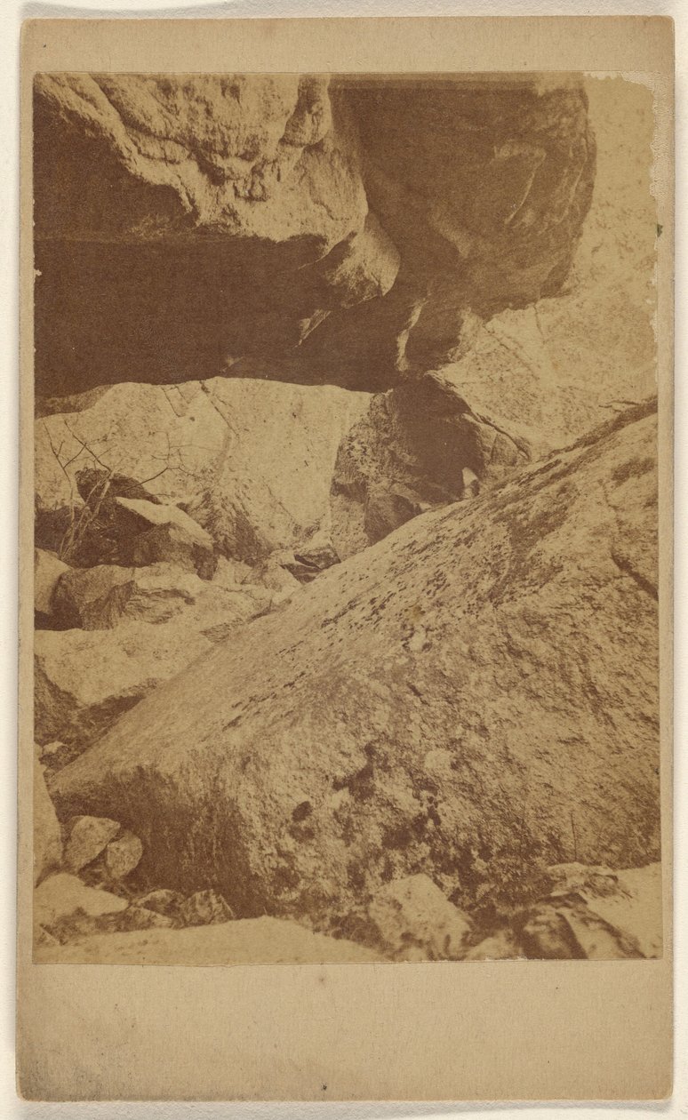 [Vue non identifiée de gros rochers]. - Unknown artist