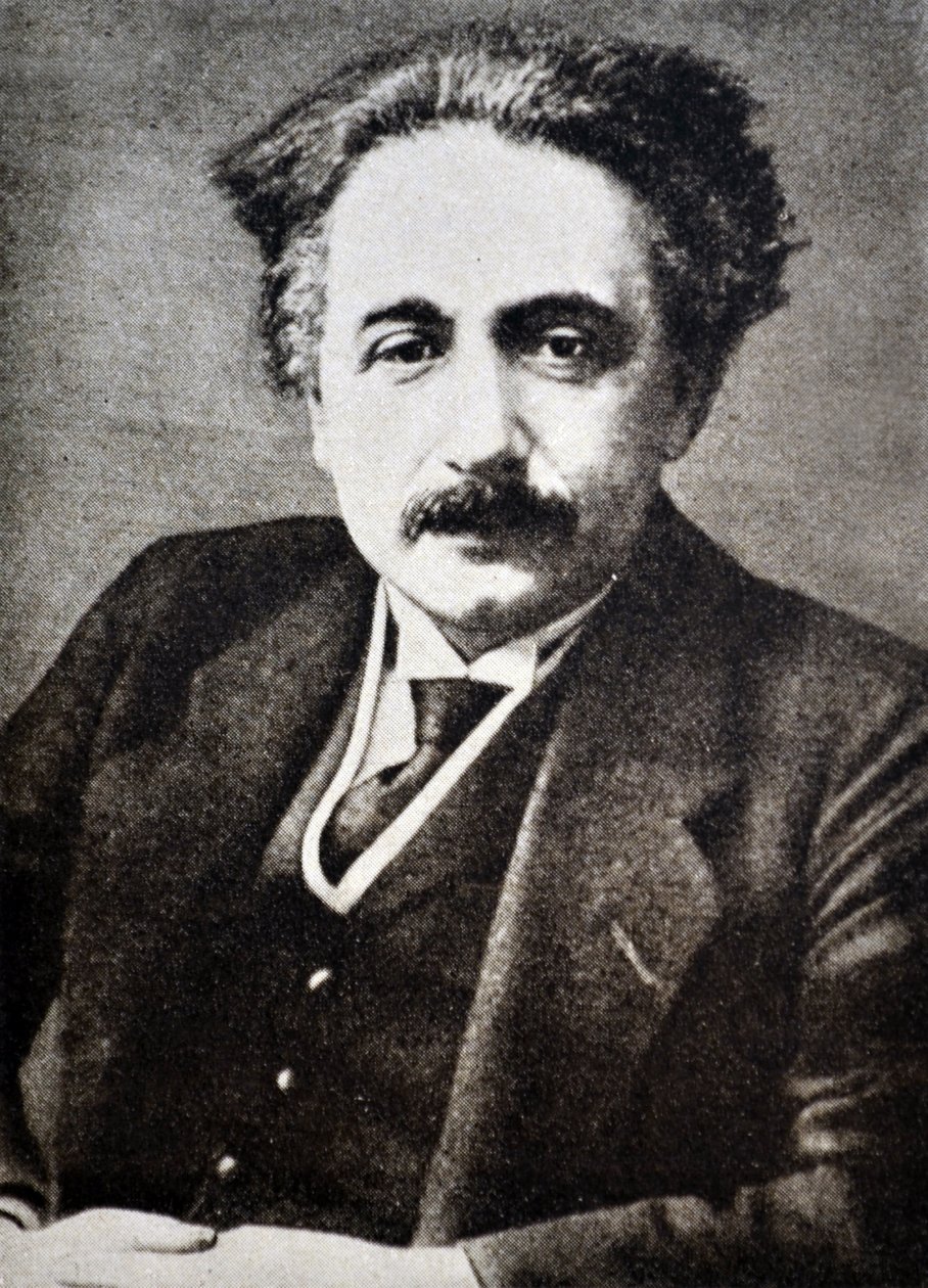 Albert Einstein - Unknown photographer