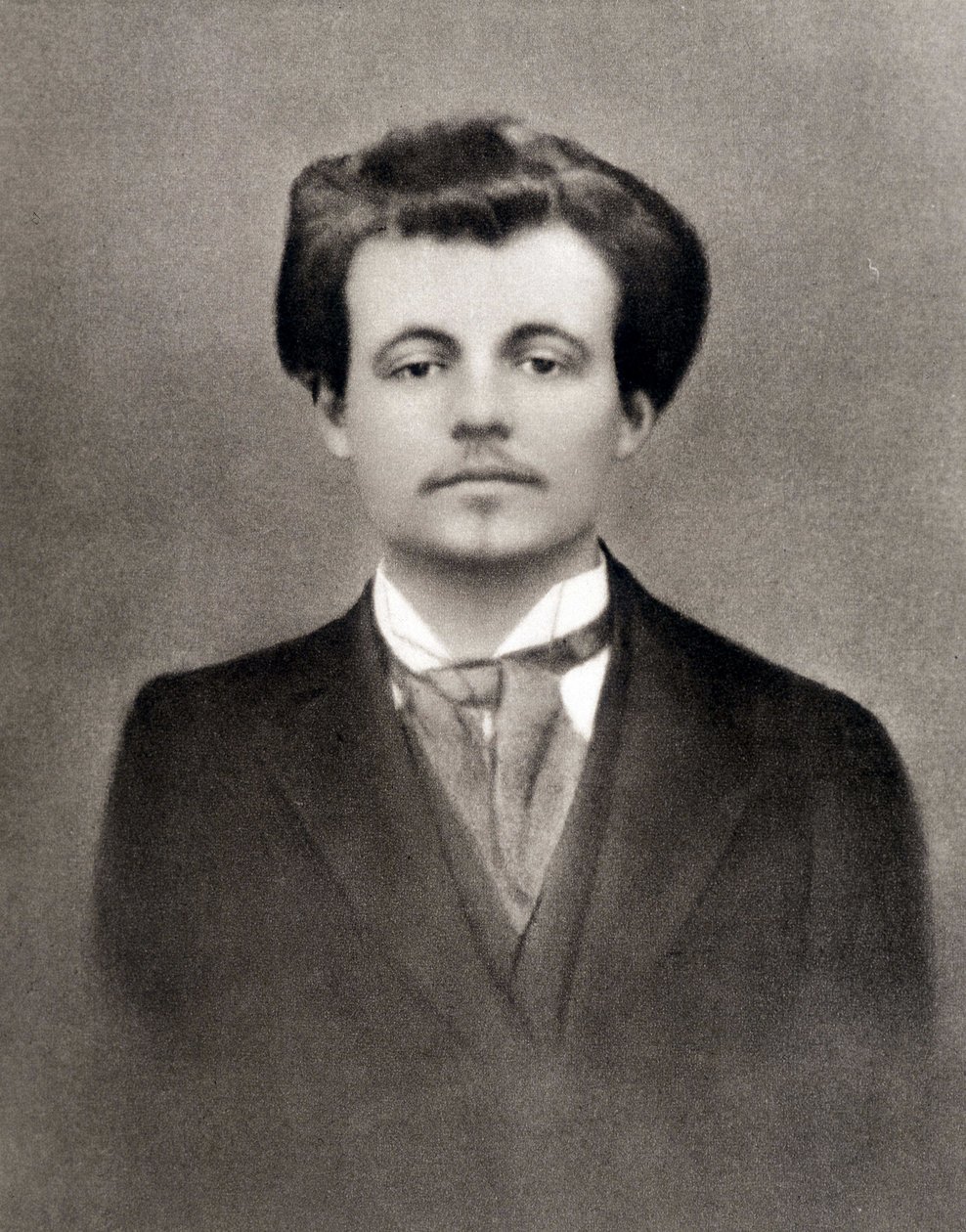 Alfred Jarry, vers 1900 (photo n/b) - Unknown photographer