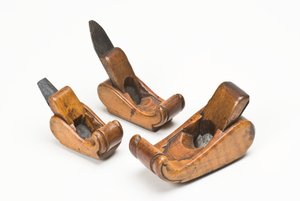 Trois rabots de luthier, fin du XVIIIe siècle
