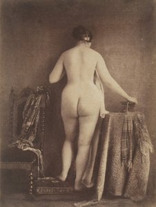 [Nu Féminin Debout]