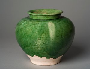 Pot à glaçure verte