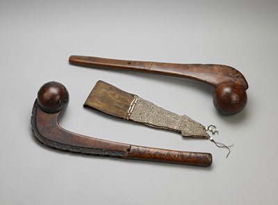 Massues à tête de boule (bois et laiton) - American School