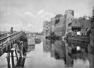 Château et pont de Newark, c. 1896 - Frith and Co