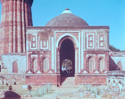 Alai Darwaza, construit par Ala-ud-din Khalji, 1311 - Islamic School