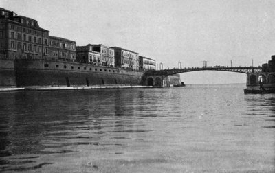 Taranto, Pont tournant fermé - Italian Photographer