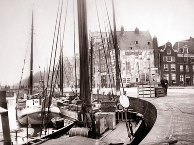 Bateaux sur le canal, Rotterdam, 1898 - James Batkin