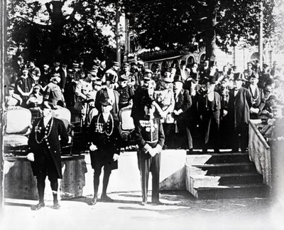 Cérémonie avec dignitaires et officiels, vers 1914-1918 - Unbekannt