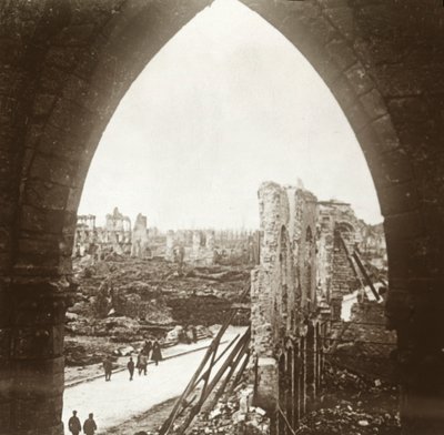 Ypres en ruines, Flandre, Belgique, vers 1914-1918 - Unbekannt