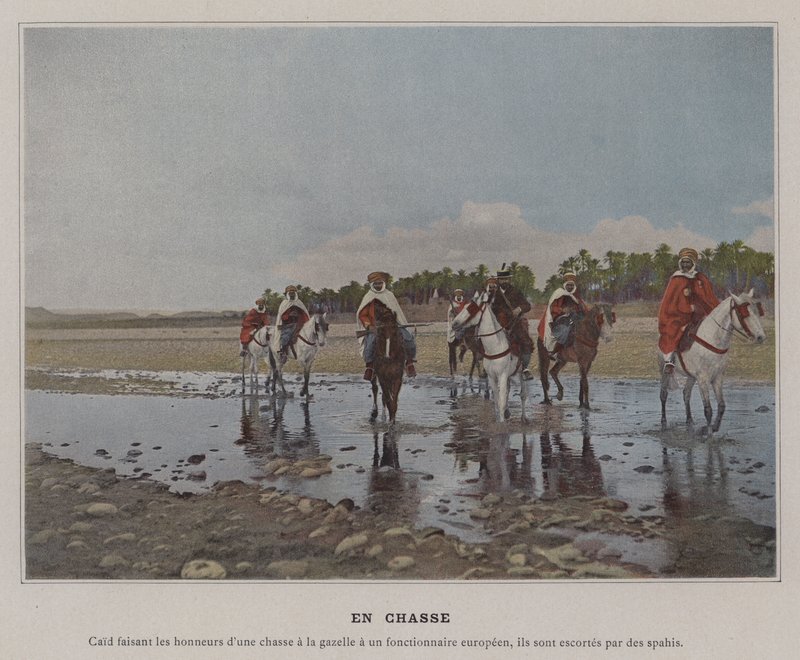 En Chasse (photo en couleur) - (after) French Photographer
