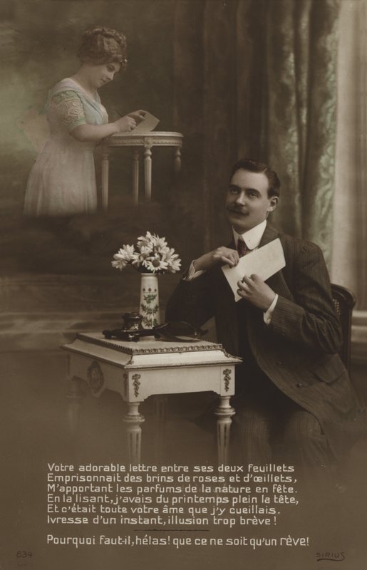 Couple écrivant des lettres - French Photographer