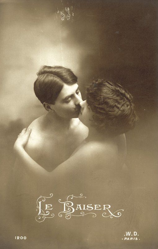 Le Baiser - French Photographer