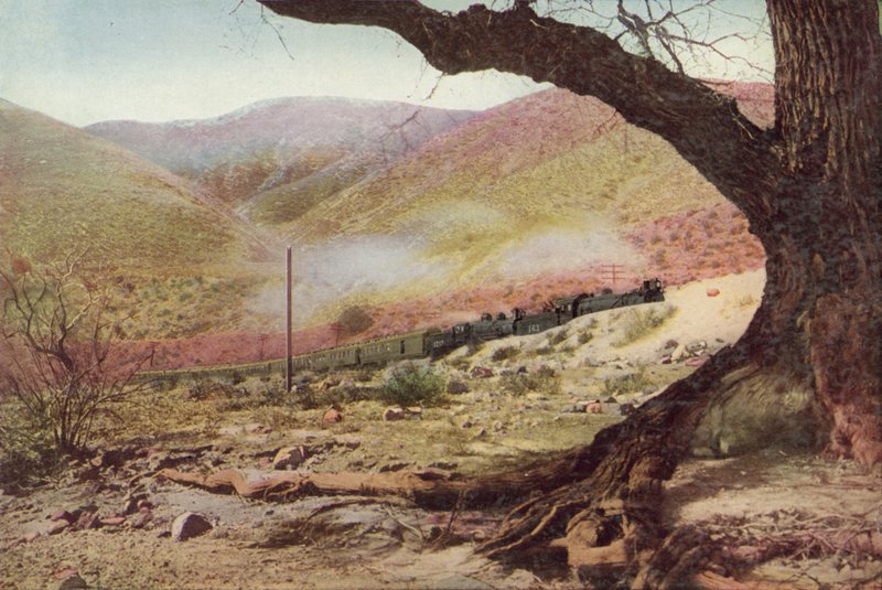Ascension du col de Cajon, Californie - American Photographer