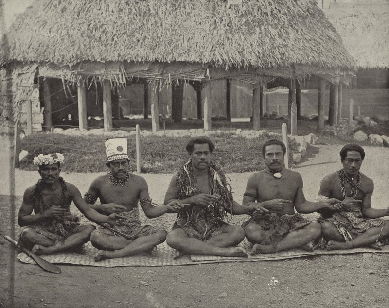 Les Insulaires de la Mer du Sud - American Photographer