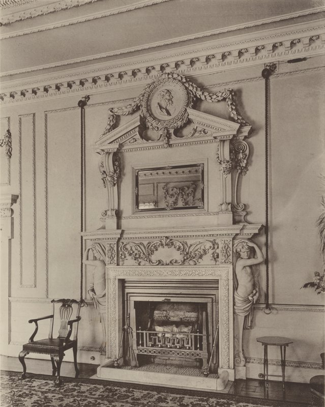 Stoke Hall, Derbyshire, Cheminées du Salon - Charles Latham