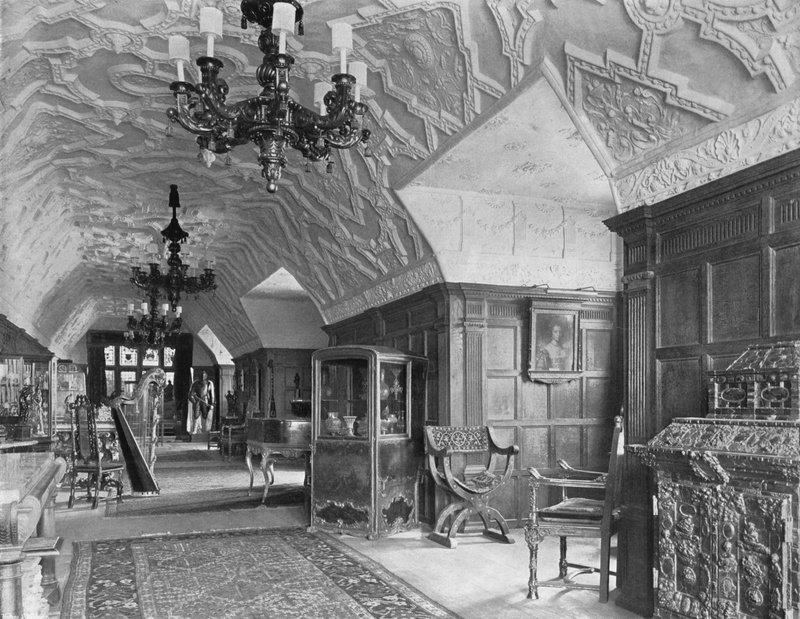La Galerie - Charles Latham