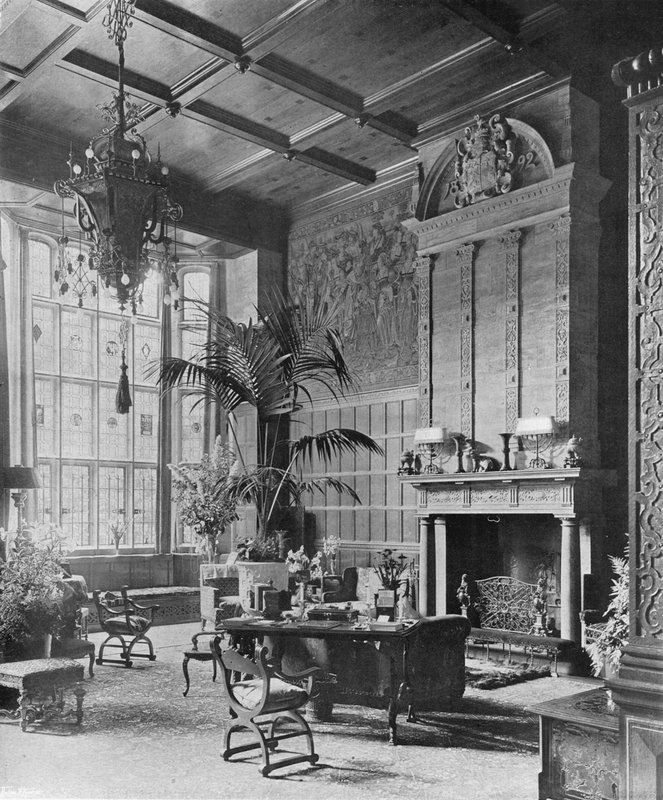 Le Hall - Charles Latham
