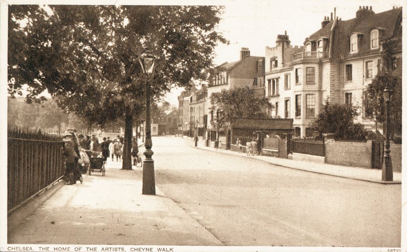 Cheyne Walk, Chelsea - English Photographer