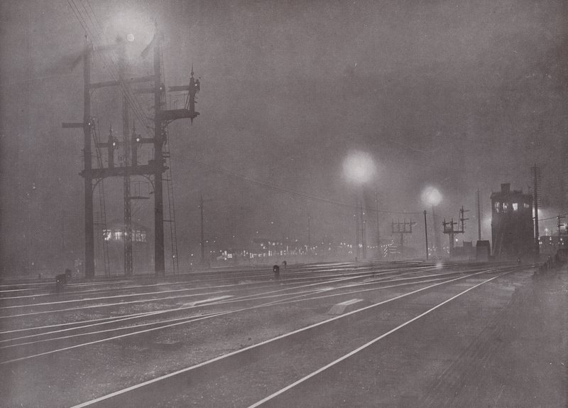 Clapham Junction la nuit - English Photographer