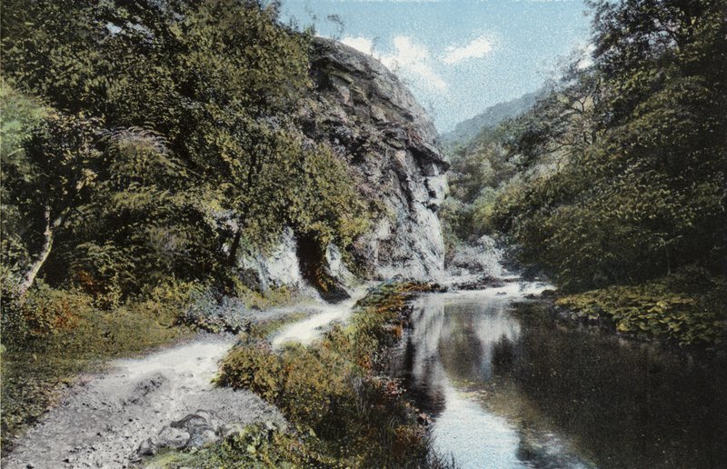 Dovedale, Le Rocher en Forme de Lion - English Photographer