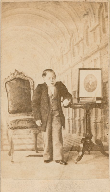 Emmanuel II - English Photographer