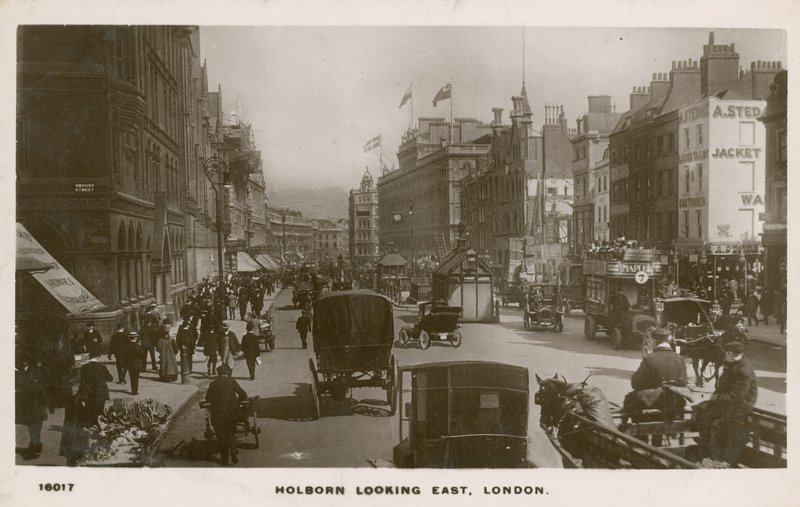 Holborn regardant vers l