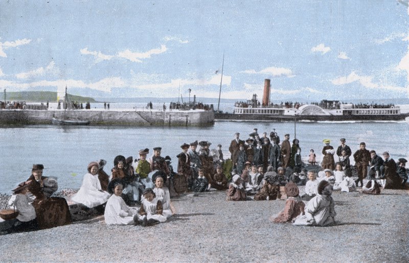 Largs, Le Quai (photo couleur) - English Photographer