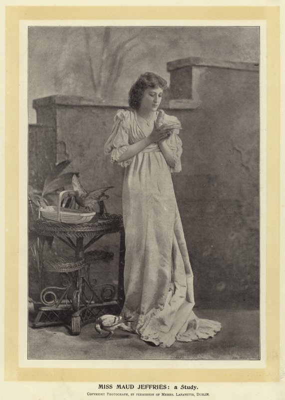 Miss Maud Jeffries: une Étude - English Photographer