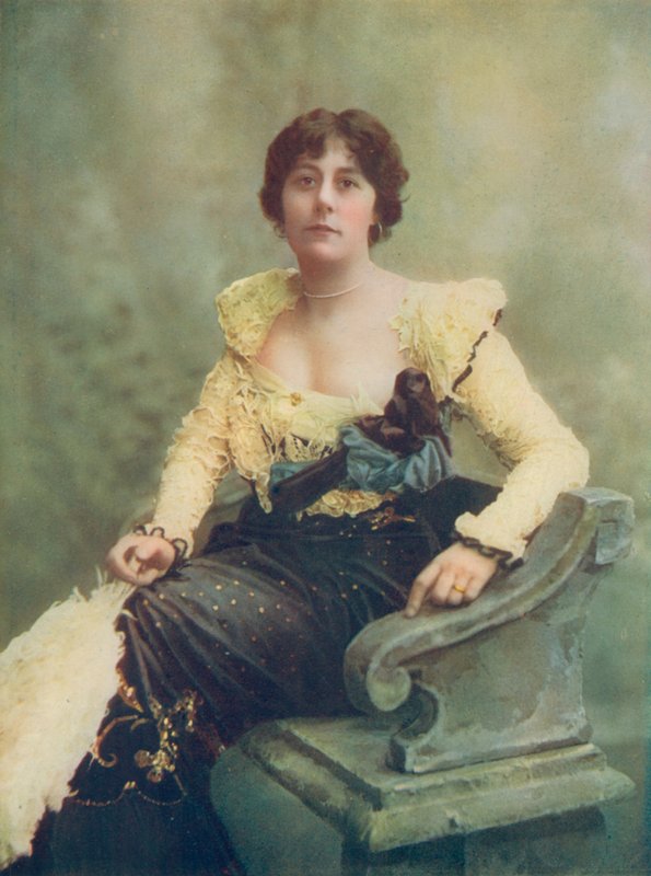 Mlle Violet Vanbrugh - English Photographer