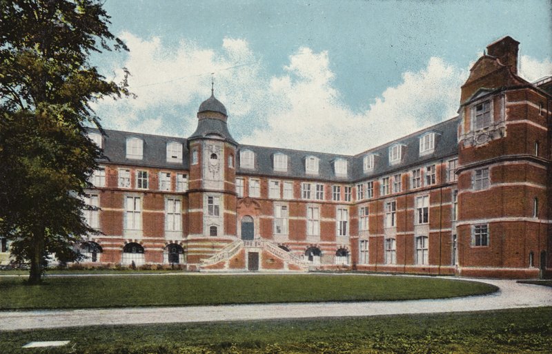 Nouveau Musée Géologique - English Photographer