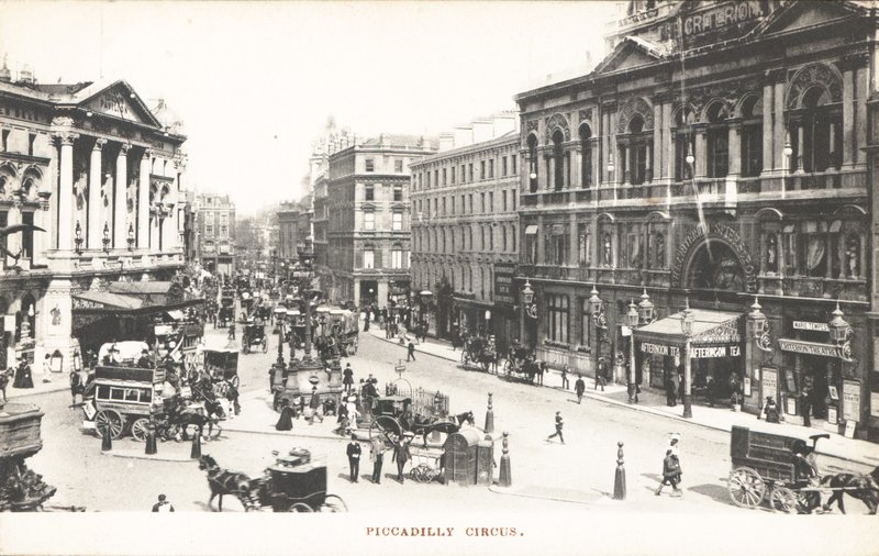 Piccadilly Circus - English Photographer