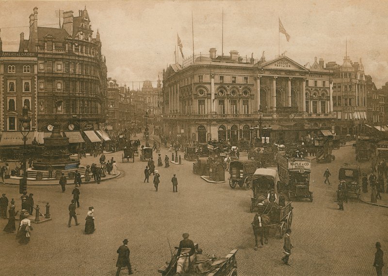 Piccadilly Circus, Londres - English Photographer
