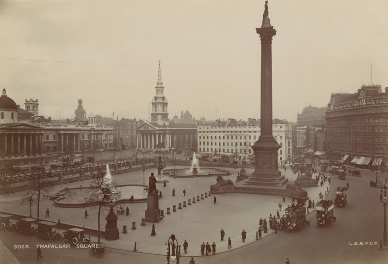 Trafalgar Square - English Photographer