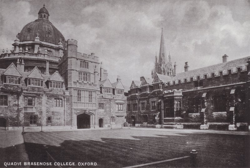 Cour de Brasenose College, Oxford - English Photographer