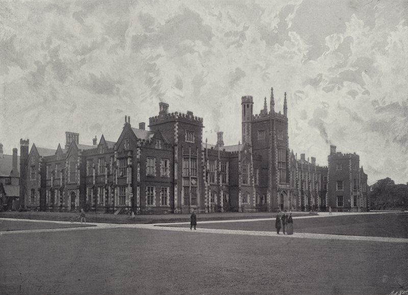 Collège de la Reine, Belfast - English Photographer