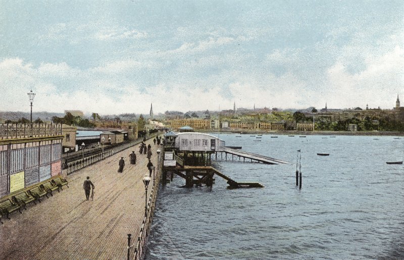 Ryde, depuis le Quai - English Photographer