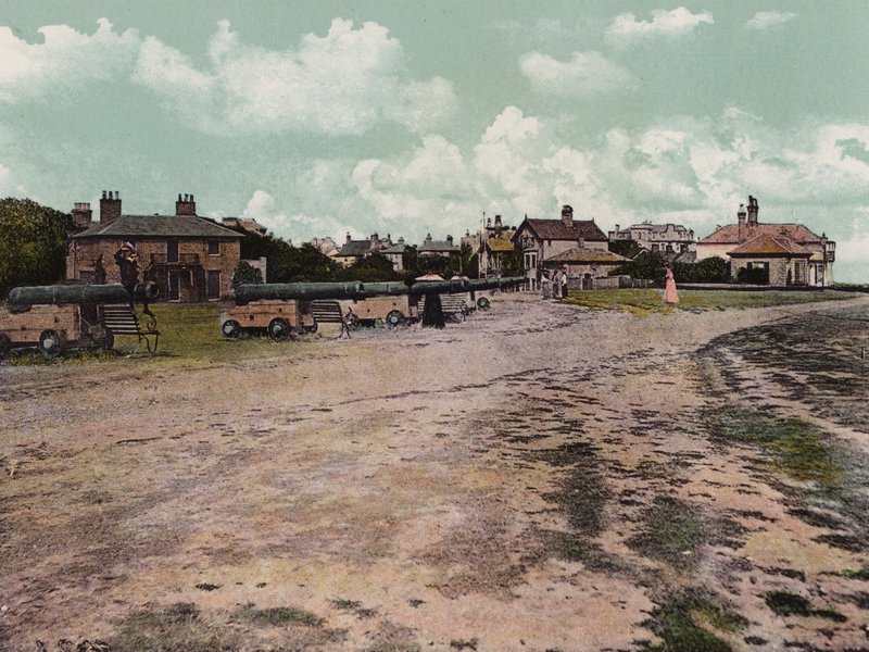 Southwold, Suffolk : Gun Hill - English Photographer