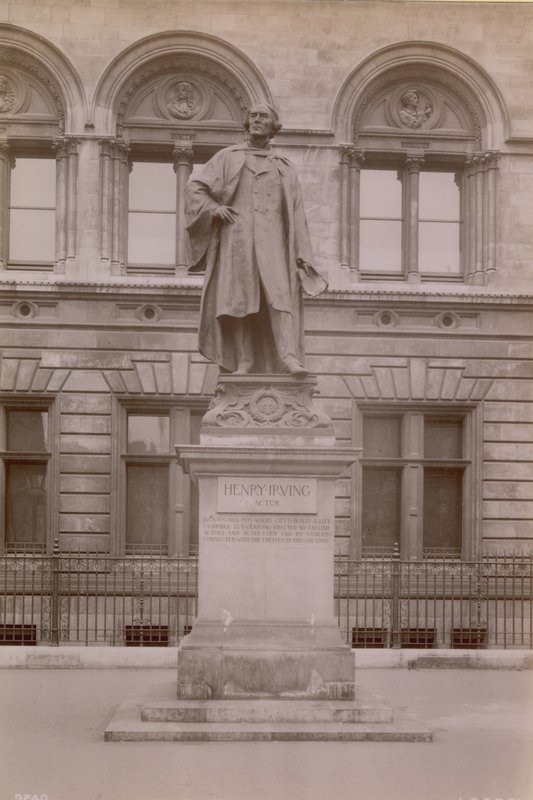 Statue de Henry Irving - English Photographer