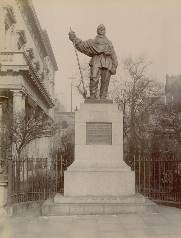 Statue de Robert Falcon Scott - English Photographer