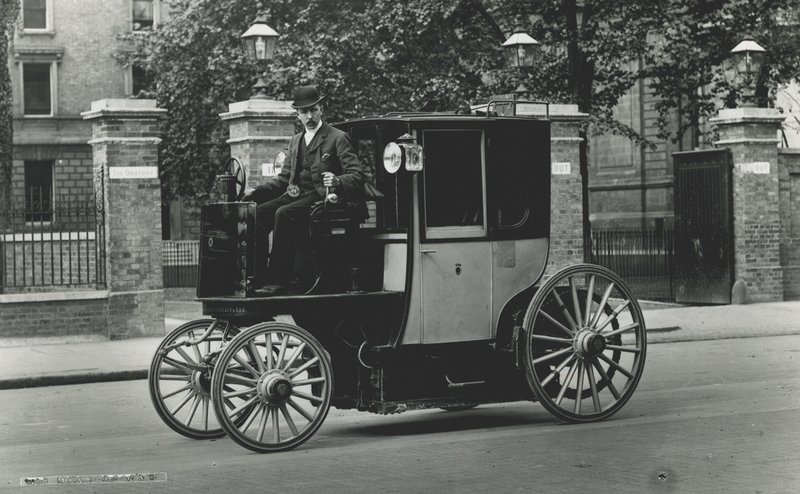 Taxis - Électriques, 1897-1900 - English Photographer