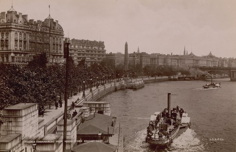 Embankment de la Tamise depuis le pont de Hungerford - English Photographer