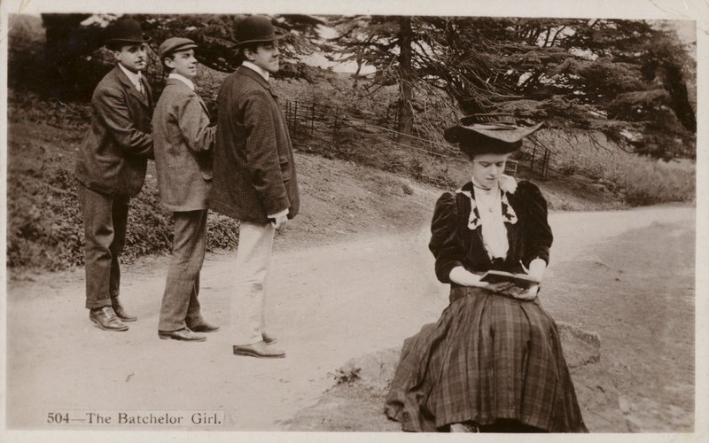 La fille célibataire - English Photographer